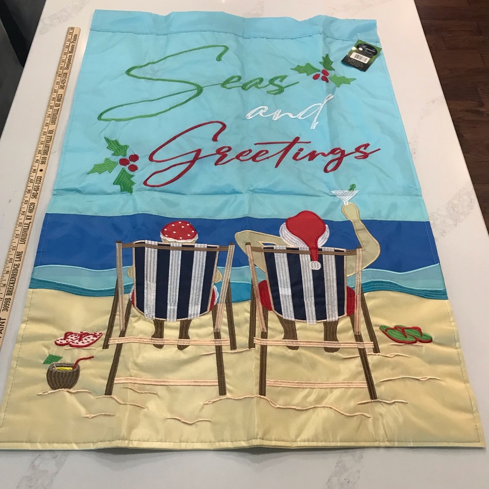 Outdoor Decorative Appliqué Flag Large Seas and Greetings Christmas NWT 29x42